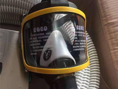 西安電動(dòng)送風(fēng)長(zhǎng)管呼吸器